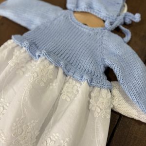 Faldón punto azul bebé